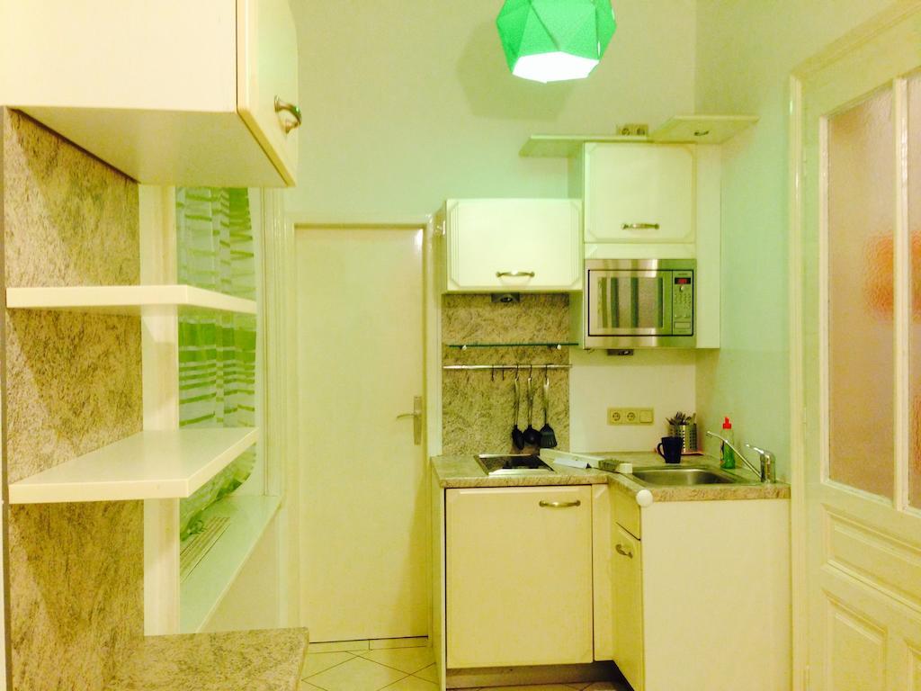 Apartment Opera 1 Виена Екстериор снимка