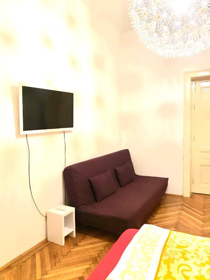 Apartment Opera 1 Виена Екстериор снимка